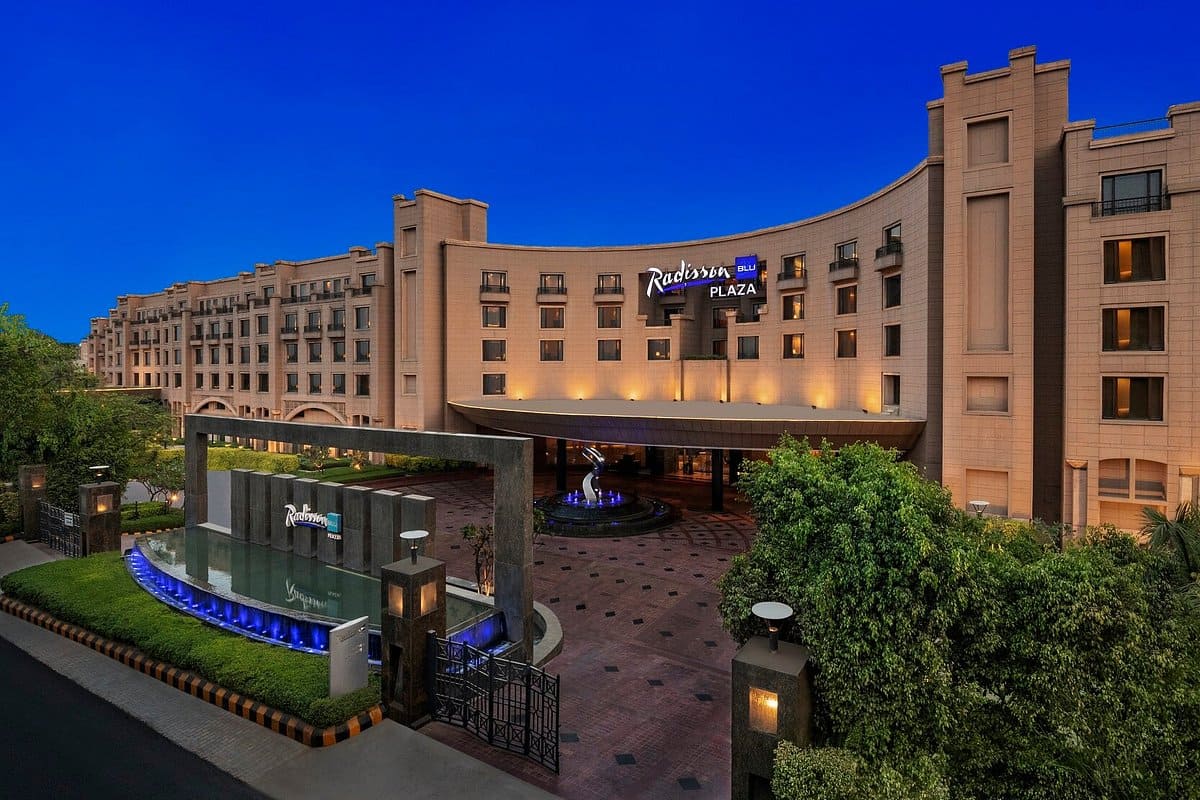 Delhi'de Konaklama Rehberi Bölgeler ve Otel Tavsiyeleri Delhi'de Konaklama Rehberi Bölgeler ve Otel Tavsiyeleri